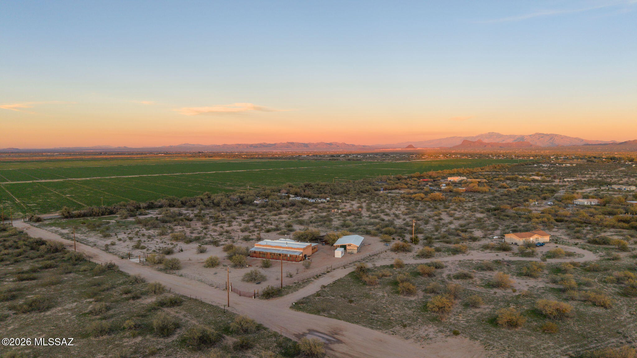 17353 West Manville Road Marana, AZ 85653 - Photo 41 of 44
