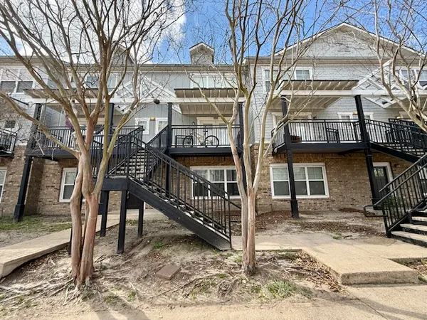 $208,000 | 1725 Harvey Mitchell Parkway South, Unit 628, College Station, TX 77840