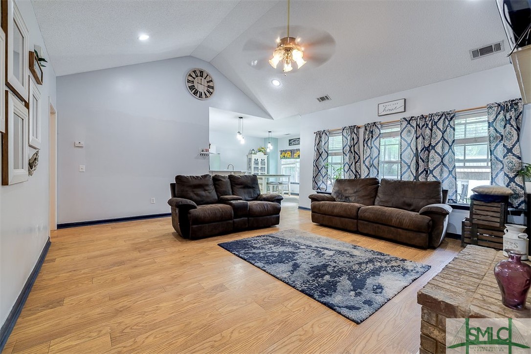 106 Cedar Drive Springfield, GA 31329 - Photo 6 of 31