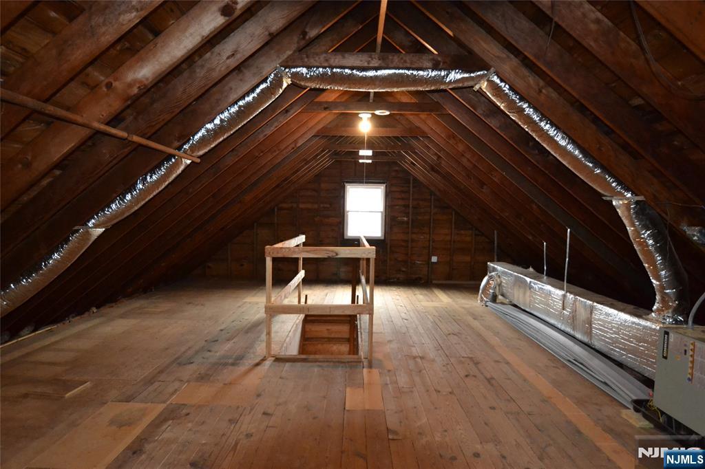 454 Rifle Camp Road Woodland Park, NJ 07424 - Photo 15 of 27