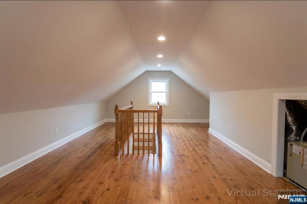 454 Rifle Camp Road Woodland Park, NJ 07424 - Photo 16 of 27