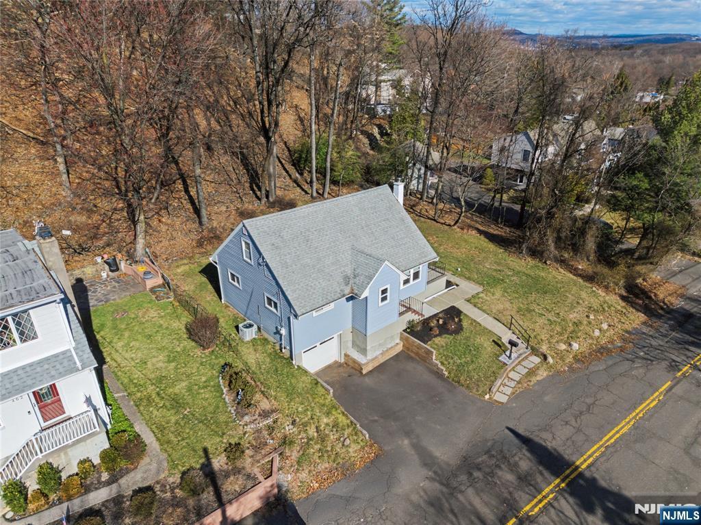 454 Rifle Camp Road Woodland Park, NJ 07424 - Photo 26 of 27