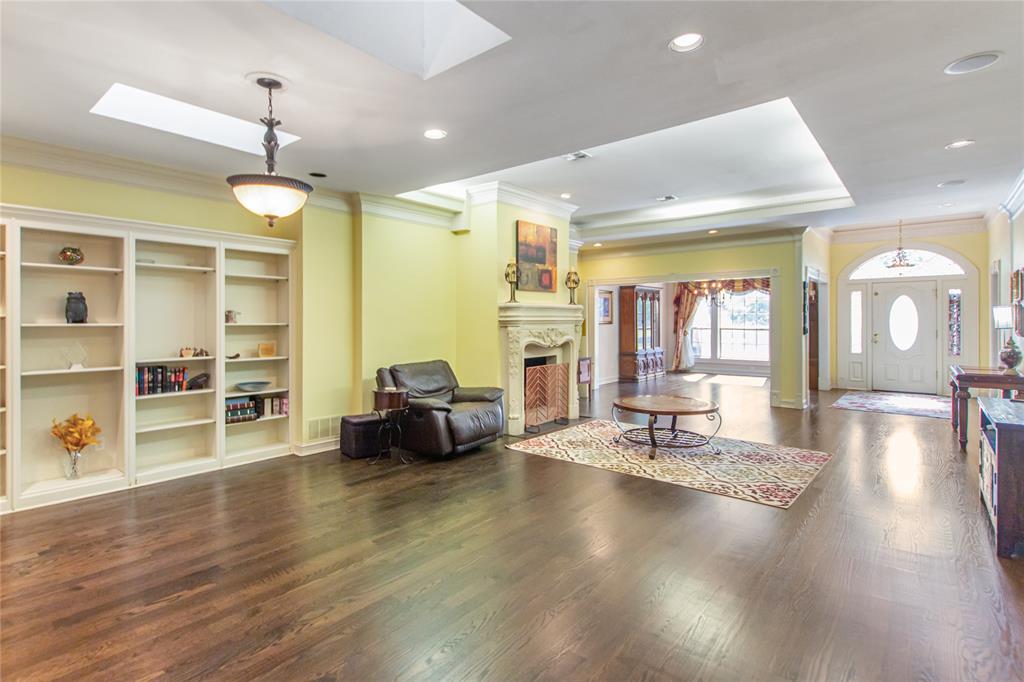 6609 Hollytree Circle Tyler, TX 75703 - Photo 8 of 40
