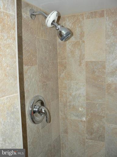 104 53rd Street Northeast Washington, DC 20019 - Photo 8 of 30 Bath #1