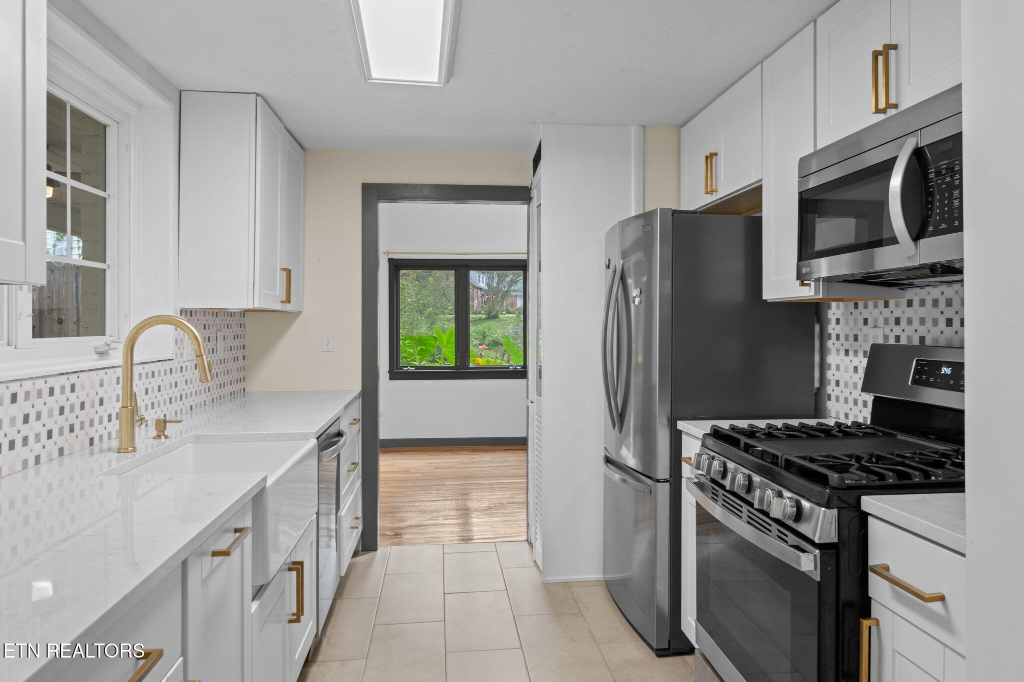 106 Crescent Road Norris, TN 37828 - Photo 14 of 25 13-web-or-mls-106 Crescent-1110