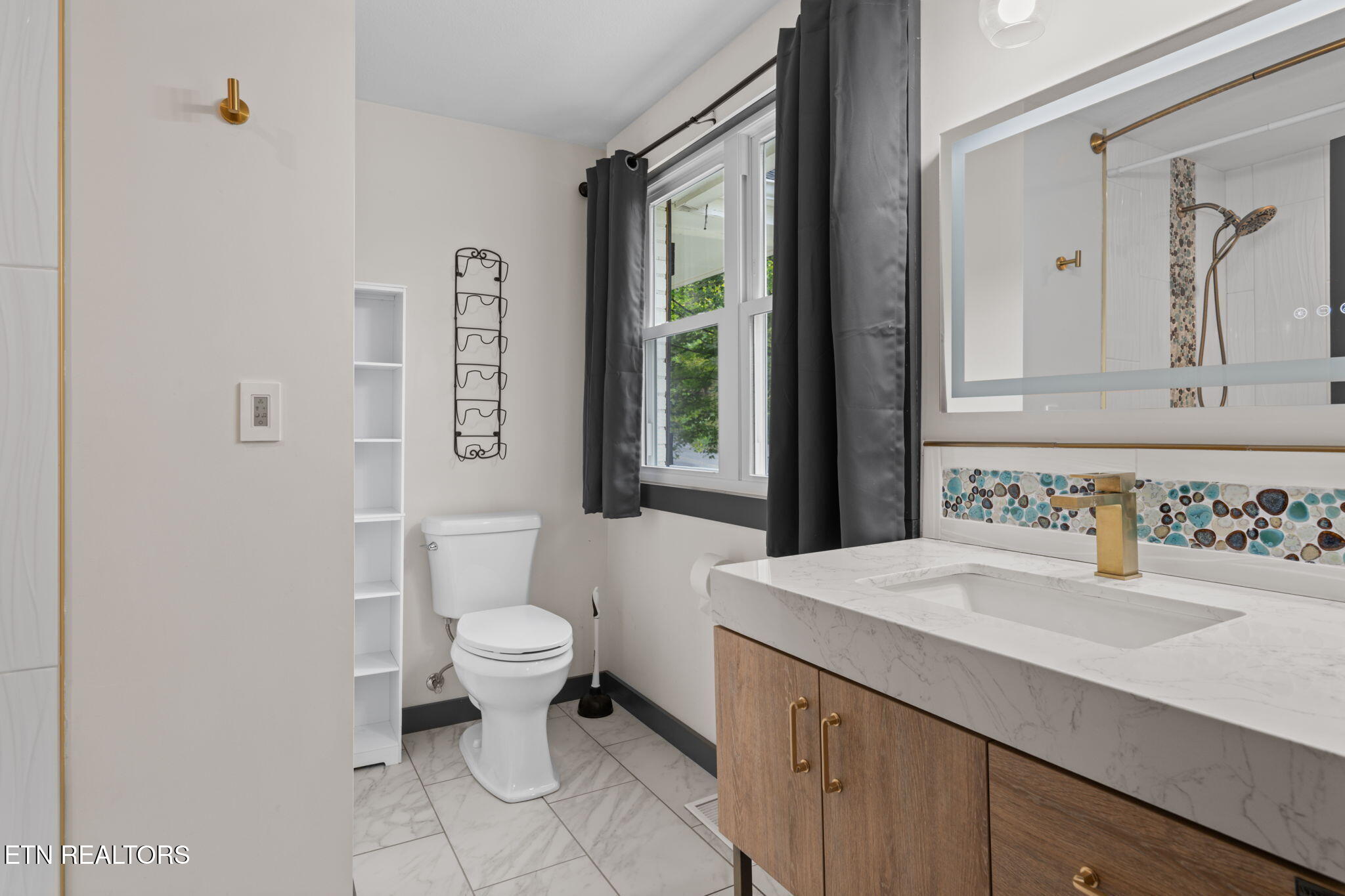 106 Crescent Road Norris, TN 37828 - Photo 19 of 25 17-web-or-mls-106 Crescent-1130