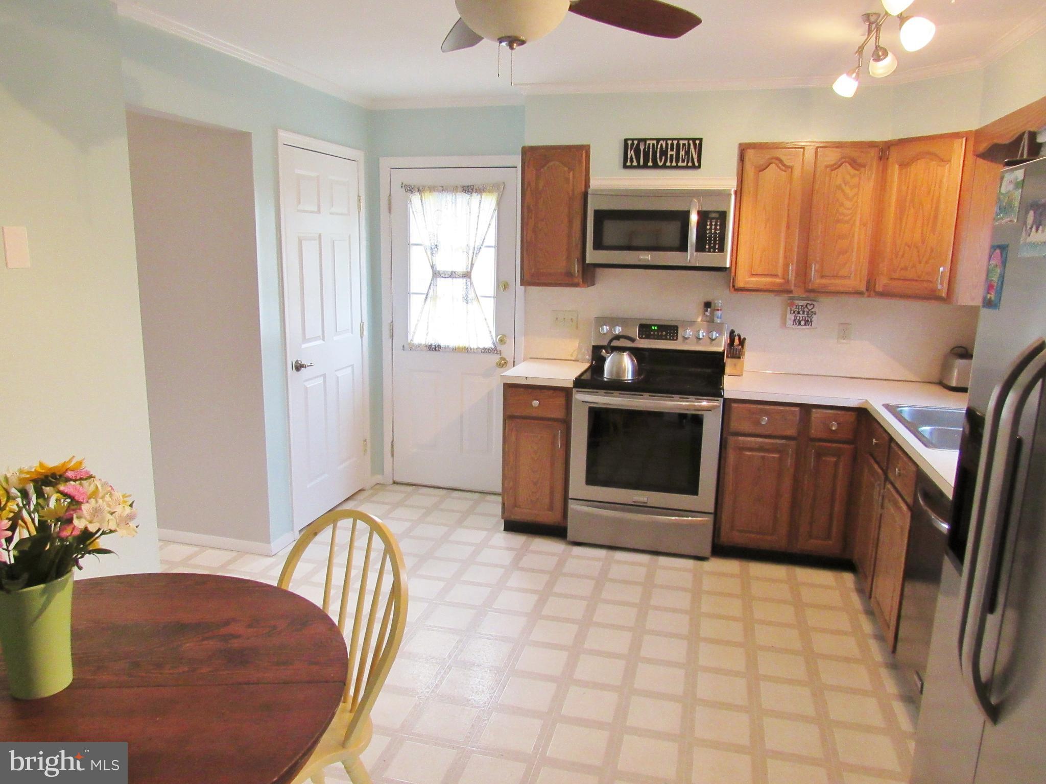 3452 Augusta Road Manchester, MD 21102 - Photo 10 of 30 Kitchen