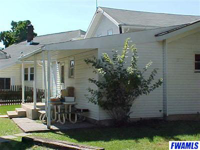 490 North Wayne Street Waterloo, IN 46793 - Photo 2 of 5 Gallery Image 2