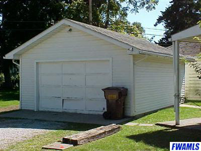 490 North Wayne Street Waterloo, IN 46793 - Photo 3 of 5 Gallery Image 3