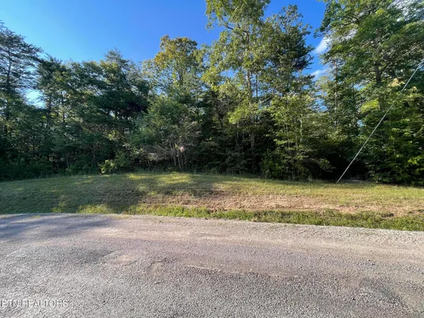 $25,400 | Lake Shore Drive, Monterey, TN 38574