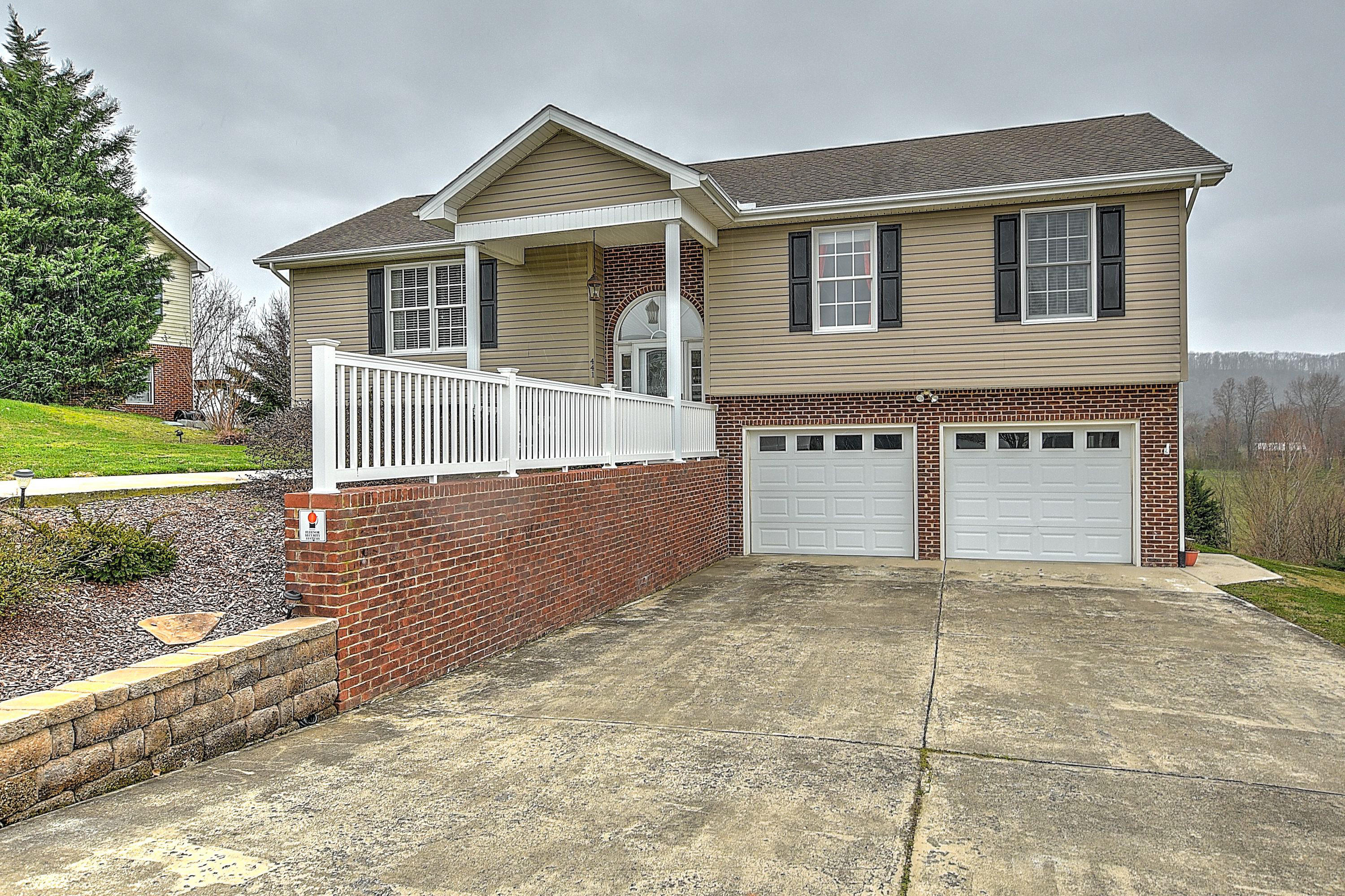 441 East Ridges Drive Chuckey, TN 37641 - Photo 3 of 44 441 E Ridges-3