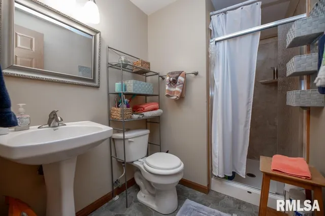 $159,900 | 3347 West Saymore Lane, Peoria, IL 61615