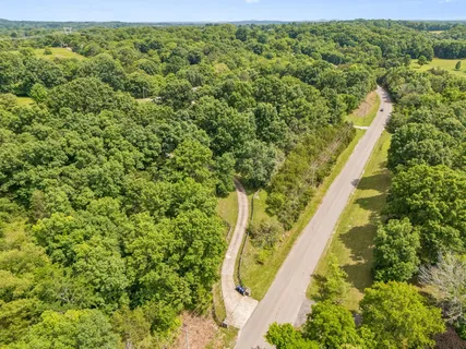 $500,000 | 1533 Iron Bridge Road, Columbia, TN 38401