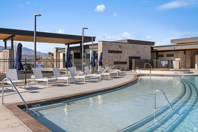 2186 Wolverine Way, Unit 2534 Washington, UT 84780 - Photo 42 of 45