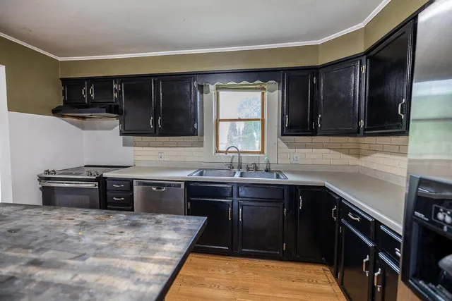 $254,000 | 28 Mathews Avenue, Waterville, ME 04901