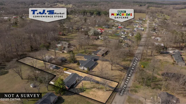 $199,000 | 238 South Parkway Street, Dresden, TN 38225