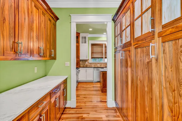 $1,325,000 | 6060 Roycroft Drive, Roanoke, VA 24018