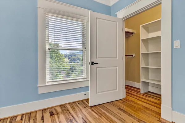 $1,325,000 | 6060 Roycroft Drive, Roanoke, VA 24018