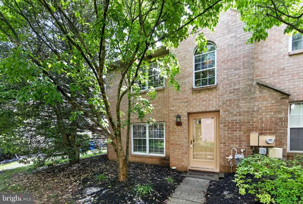 $485,000 | 46 Rampart Drive, Chesterbrook, PA 19087