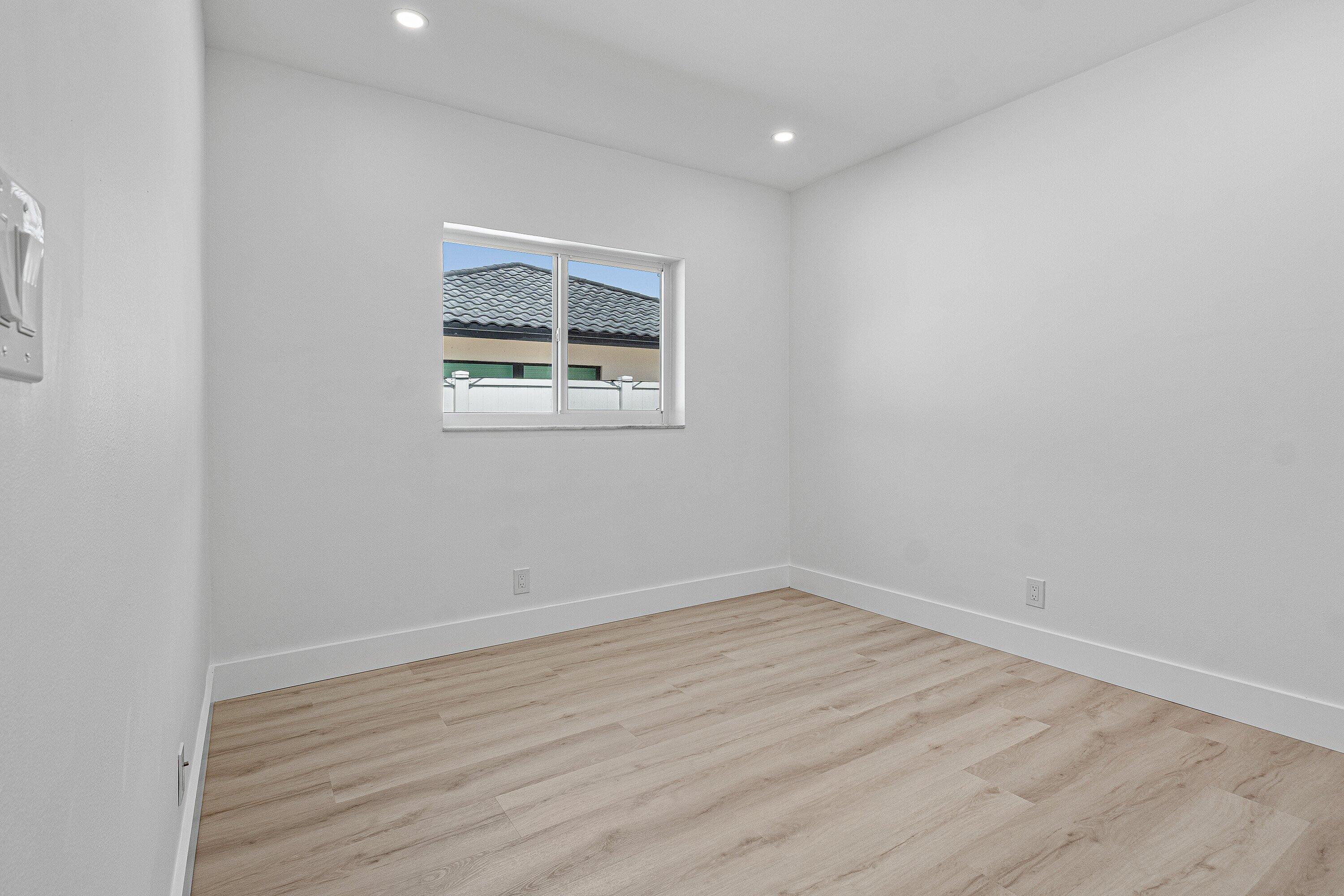 970 Southwest 7th Street Boca Raton, FL 33486 - Photo 16 of 30 018-970Southwest7thStreet-BocaRaton-FL-3