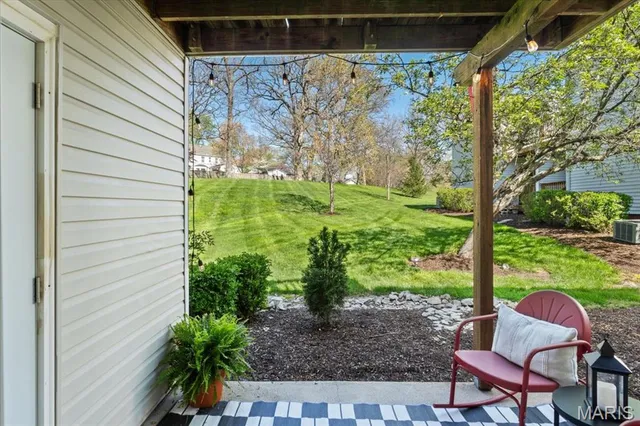 $179,900 | 1551 Swallow Drive, St. Louis, MO 63144