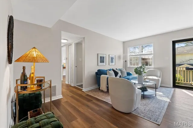 $179,900 | 1551 Swallow Drive, St. Louis, MO 63144