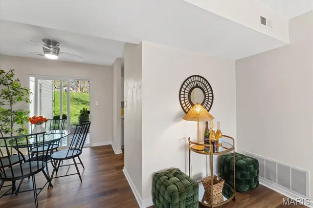 $179,900 | 1551 Swallow Drive, St. Louis, MO 63144