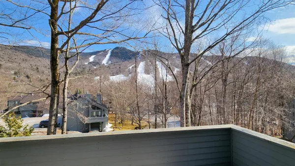 $419,900 | 10 Potash Road, Unit 3, Lincoln, NH 03251
