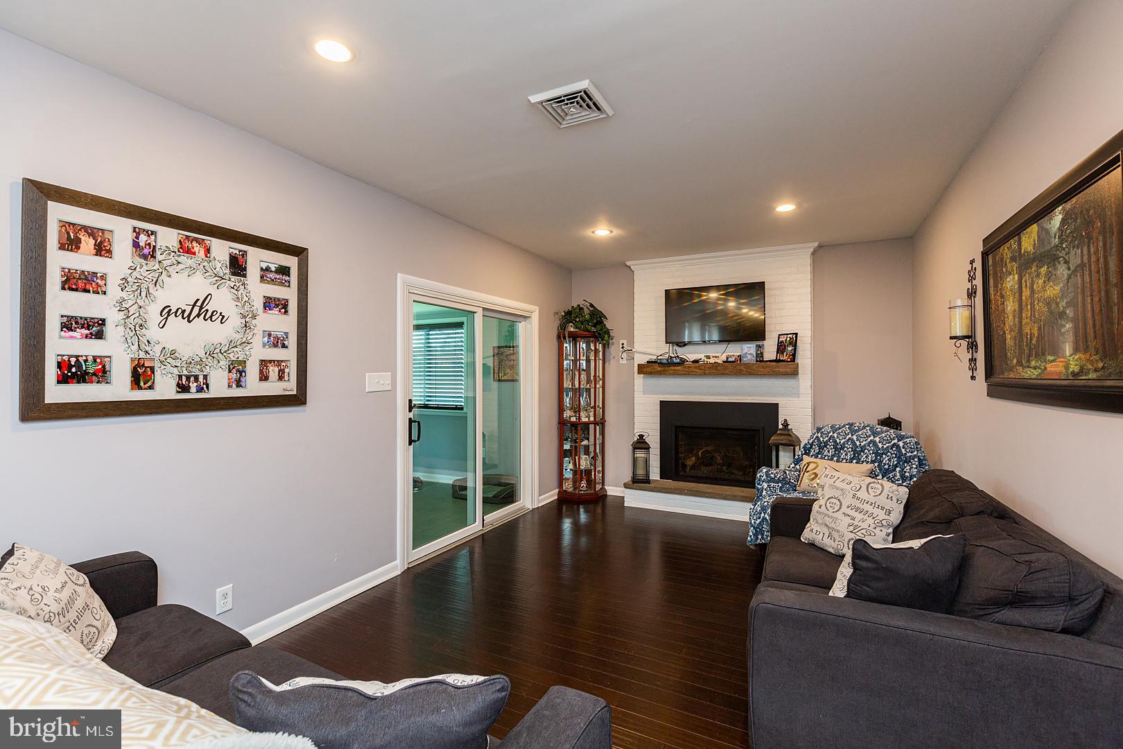 442 Haverhill Road Lancaster, PA 17601 - Photo 9 of 73