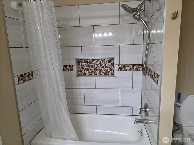 $515,000 | 2081 Gemstone Drive, Walla Walla, WA 99362