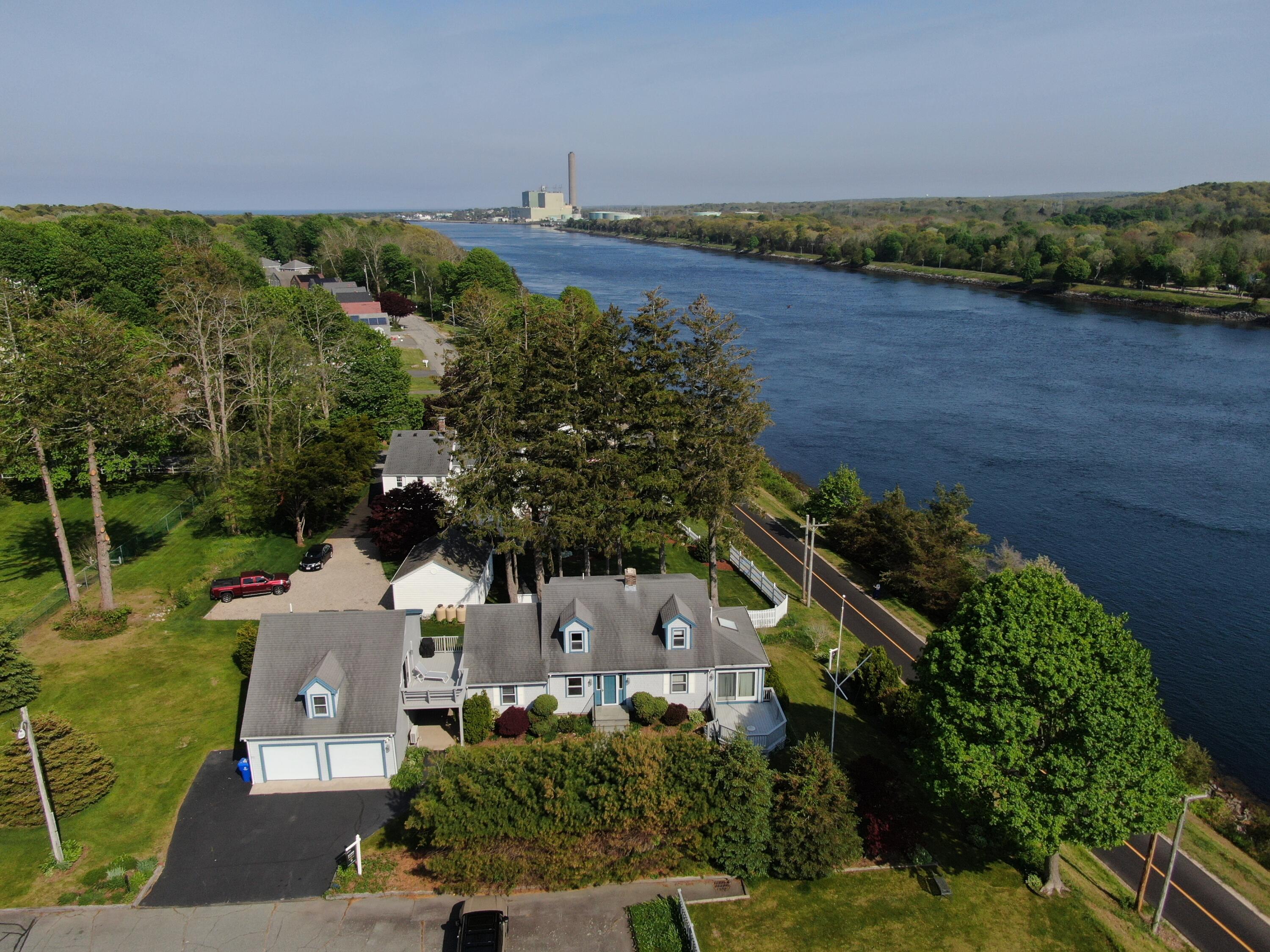 18 Gibbs Road Sagamore Beach, MA 02562 - Photo 2 of 53 org_2e80a21995ad312b_1779134532000