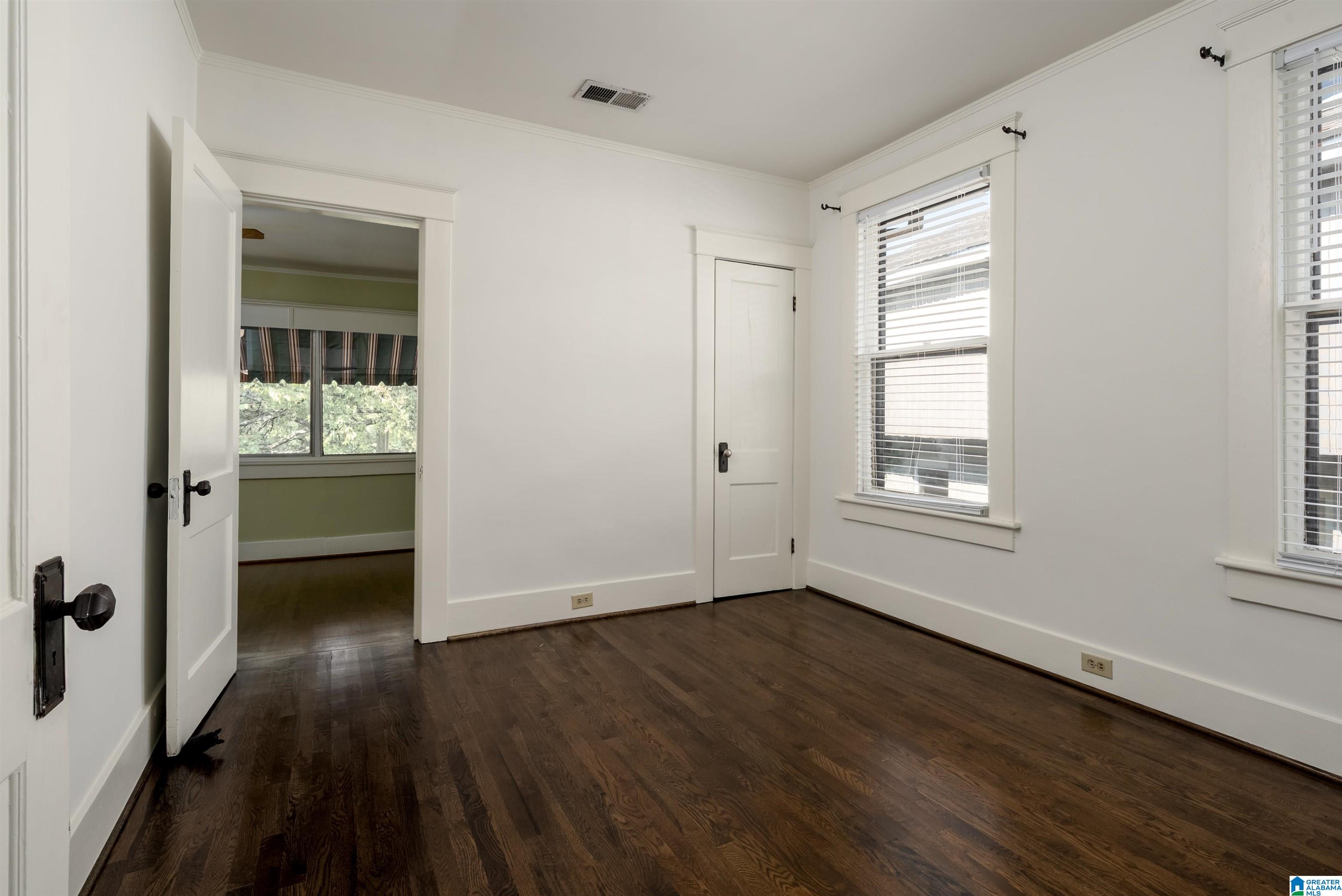 2812 Rhodes Circle South Birmingham, AL 35205 - Photo 39 of 55