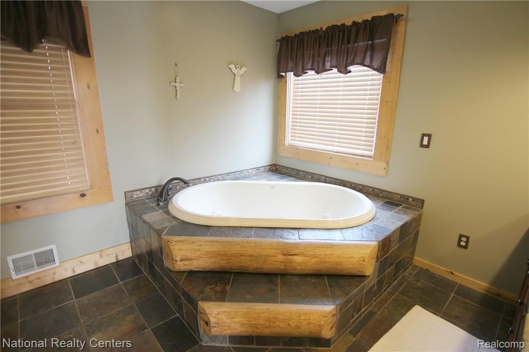 10210 Beard Road Byron, MI 48418 - Photo 25 of 53 Beard Rd Master Bathroom 2.jpg