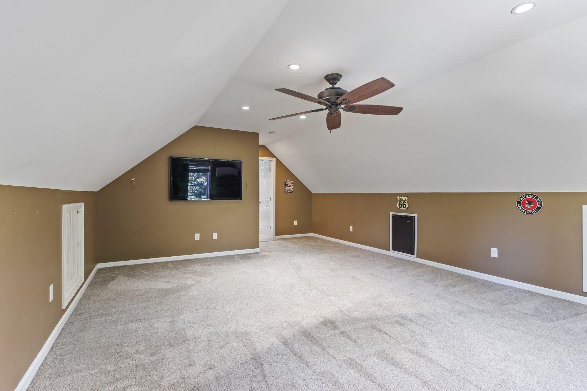 240 Old Nottingham Road Epping, NH 03042 - Photo 21 of 35