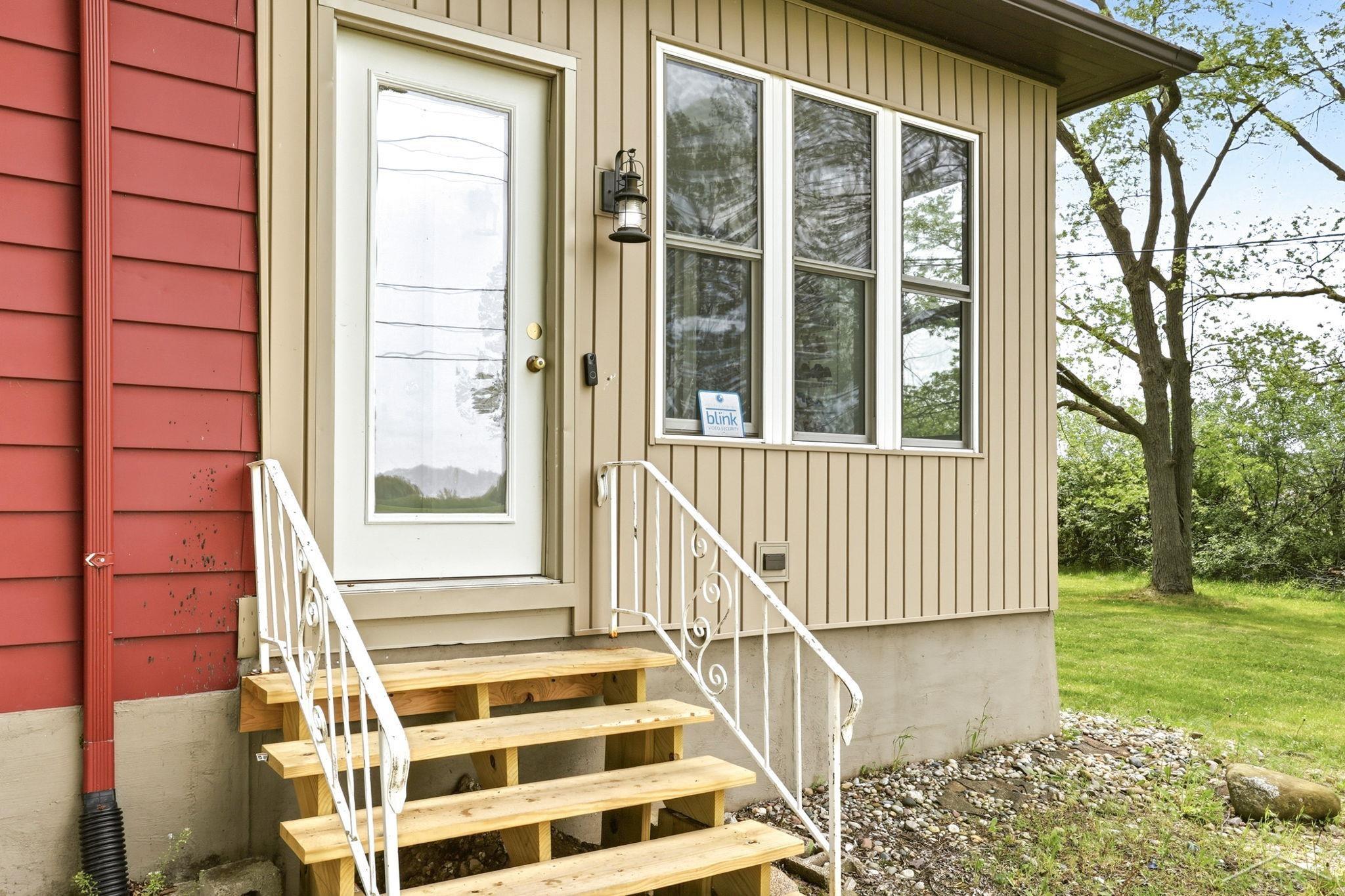 3285 Kochville Road Saginaw, MI 48604 - Photo 8 of 52