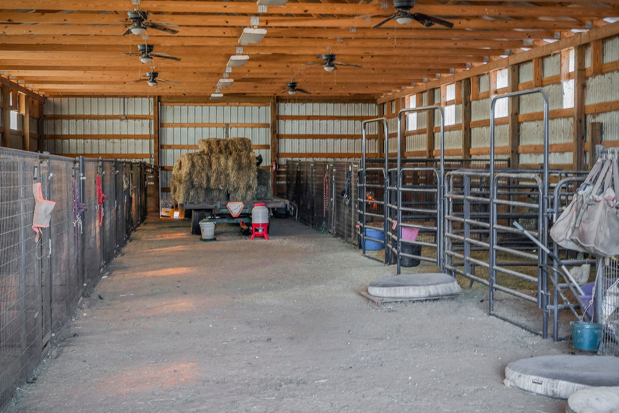 620 Roberts Cemetery Road Walling, TN 38587 - Photo 21 of 31 a view of outdoor space with porch
