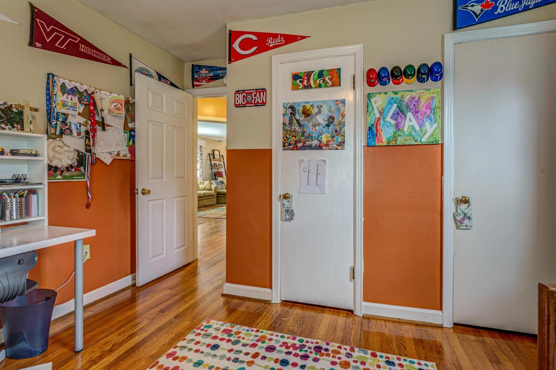 2389 Howard Road Southwest Roanoke, VA 24015 - Photo 12 of 33 17-2389 Howard 017