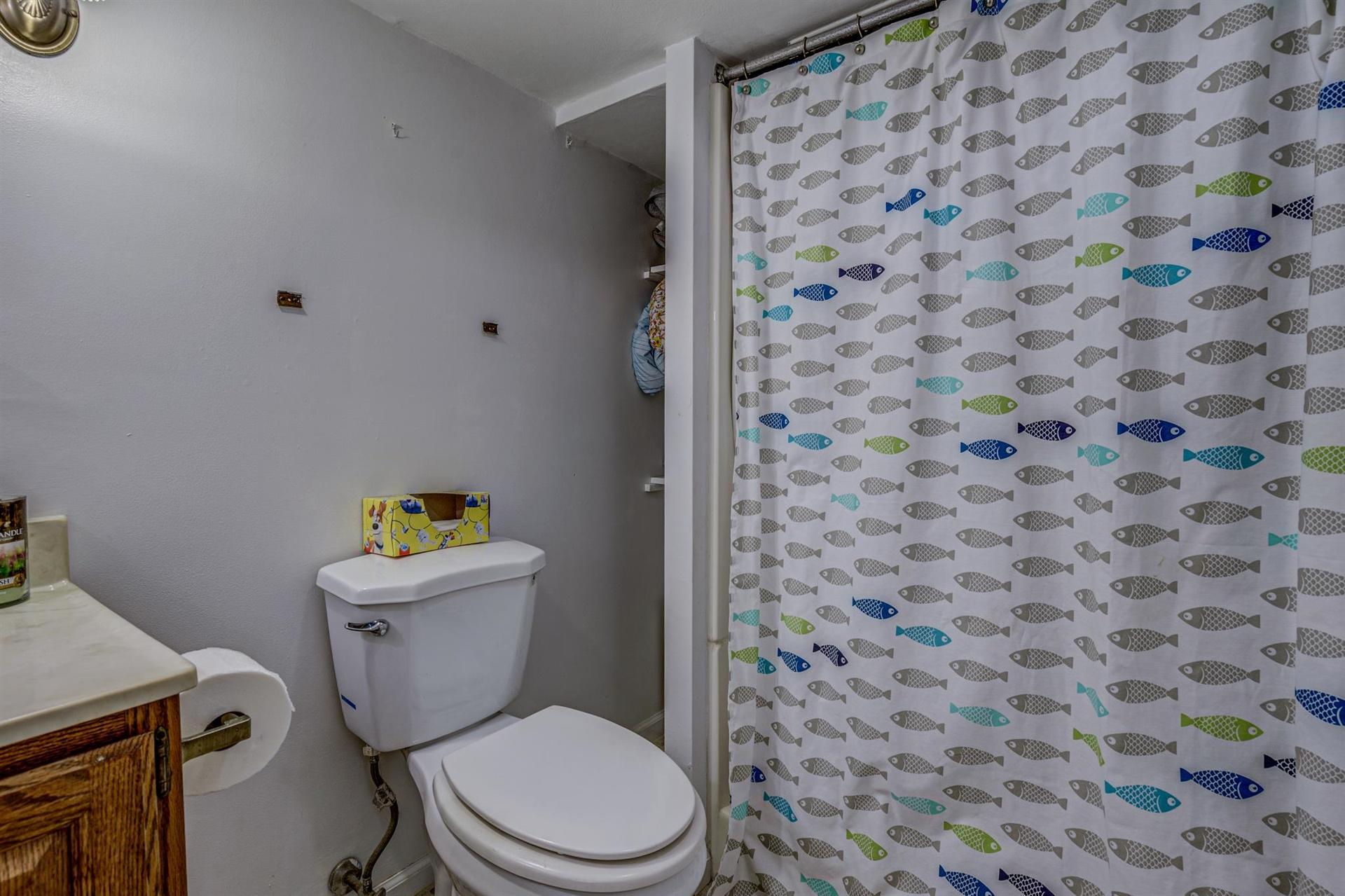 2389 Howard Road Southwest Roanoke, VA 24015 - Photo 20 of 33 25-2389 Howard 025