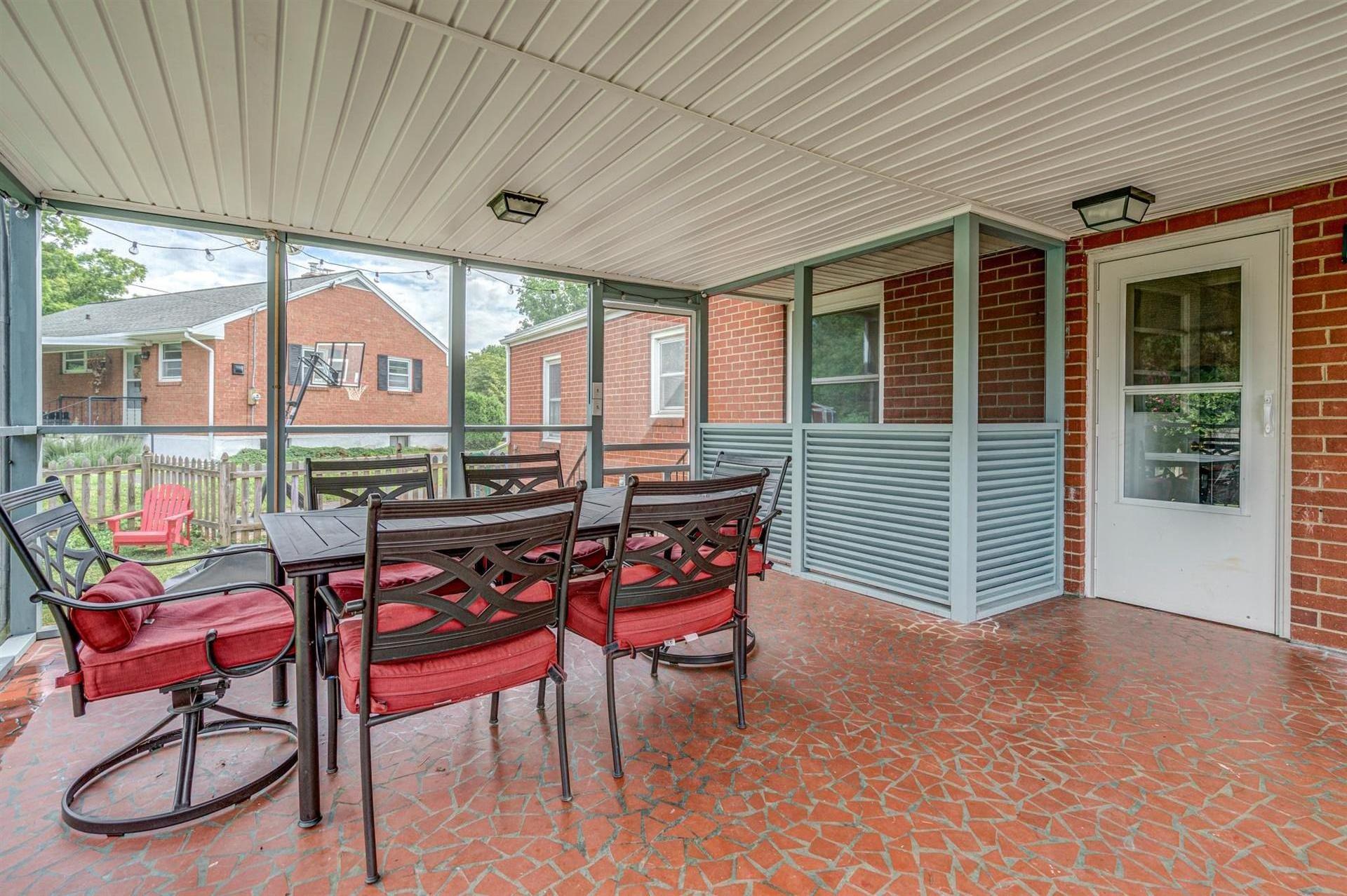 2389 Howard Road Southwest Roanoke, VA 24015 - Photo 26 of 33 31-2389 Howard 031
