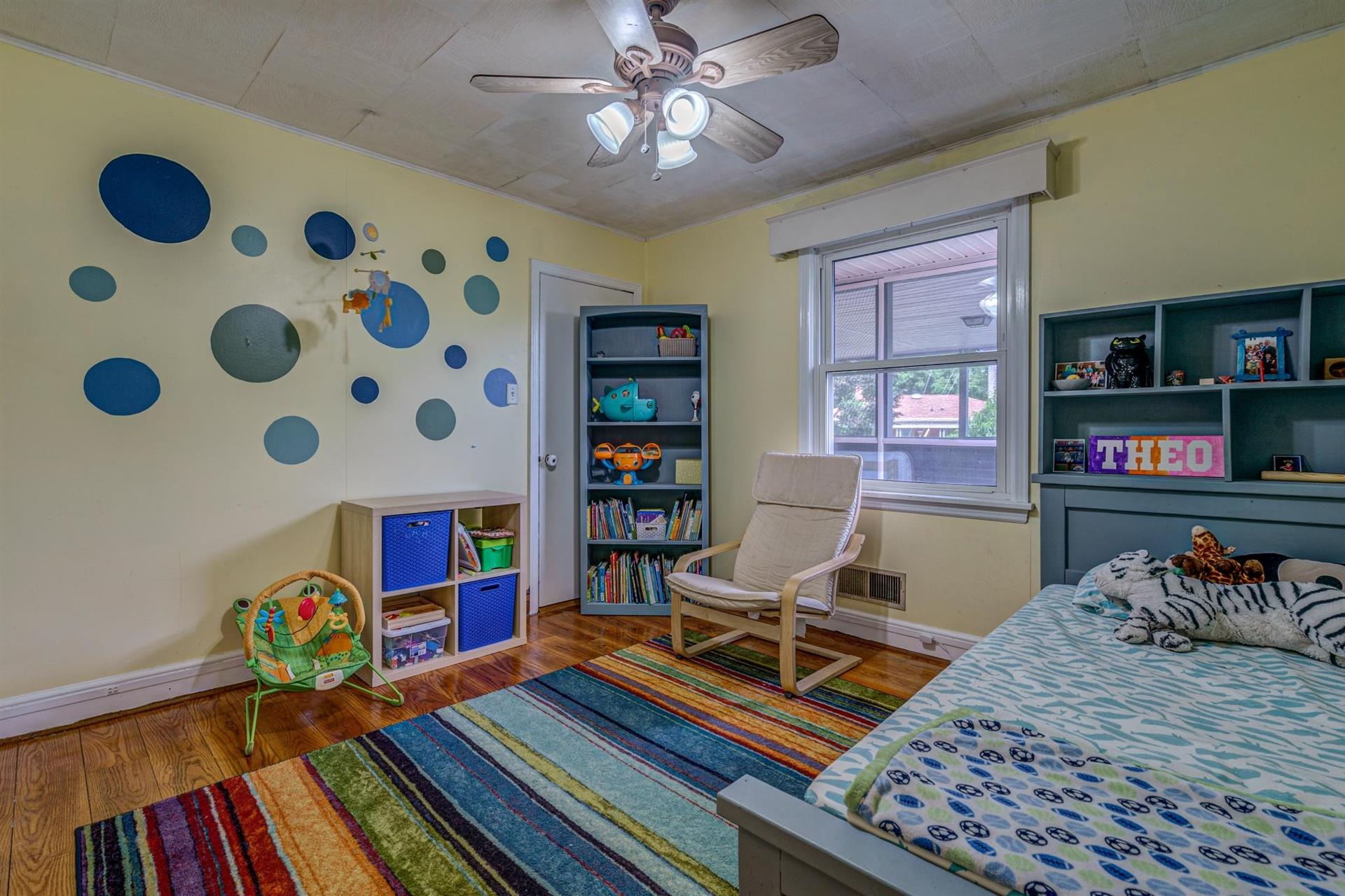 2389 Howard Road Southwest Roanoke, VA 24015 - Photo 10 of 33 15-2389 Howard 015