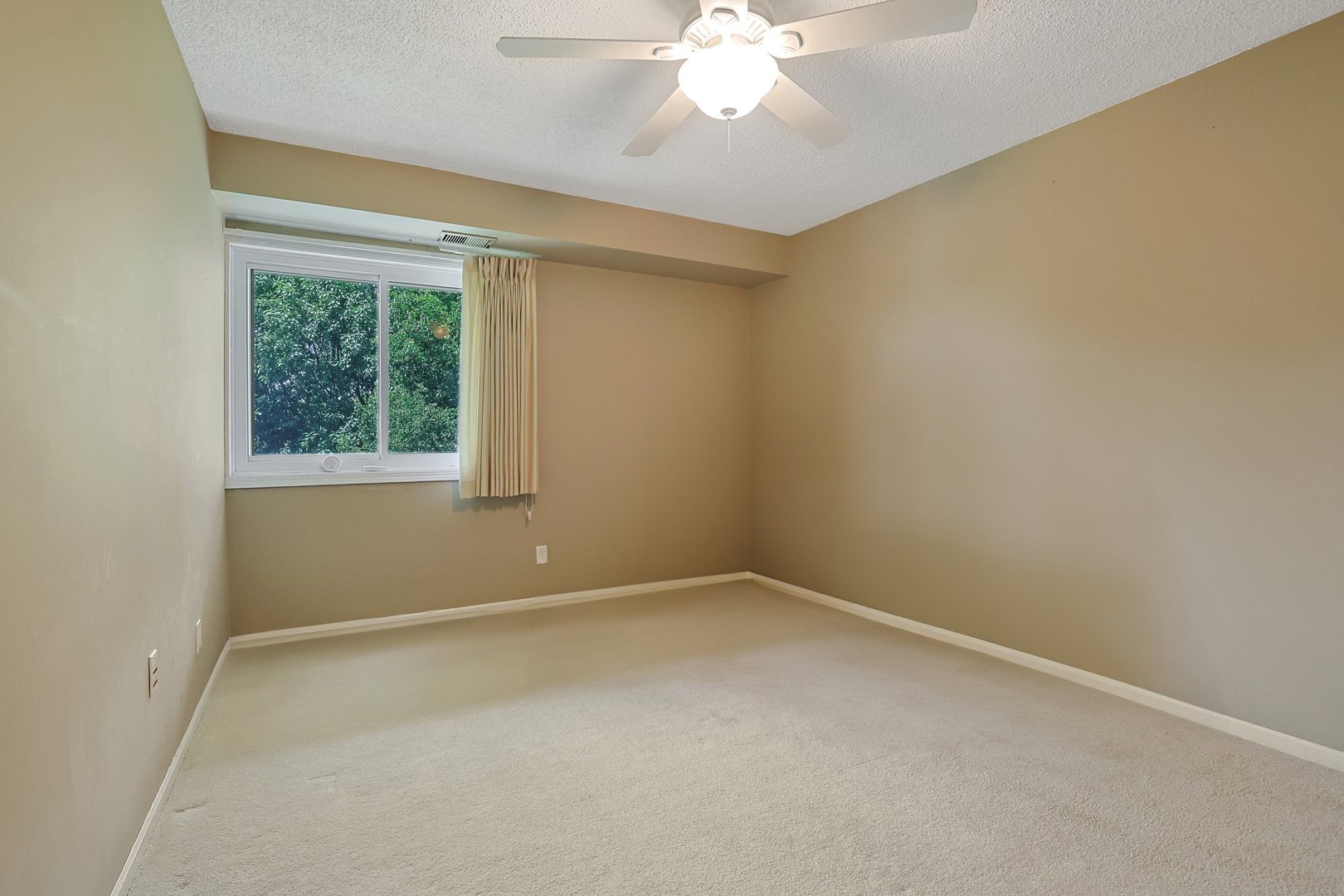 1501 Woodbridge Road, Unit 3E Joliet, IL 60436 - Photo 14 of 26