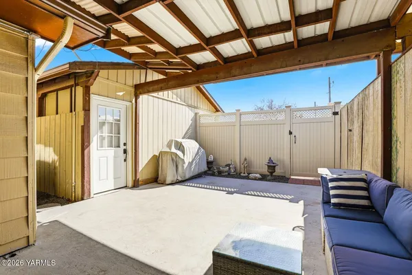 $250,000 | 5901 Barge Street, Unit 4, Yakima, WA 98908