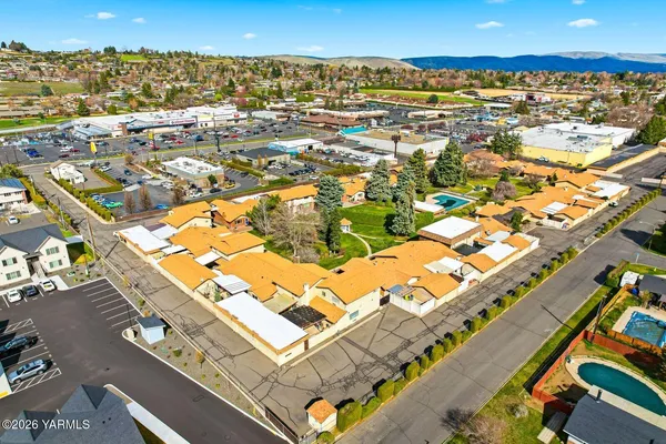 $250,000 | 5901 Barge Street, Unit 4, Yakima, WA 98908