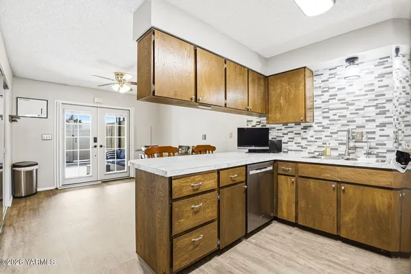 $250,000 | 5901 Barge Street, Unit 4, Yakima, WA 98908