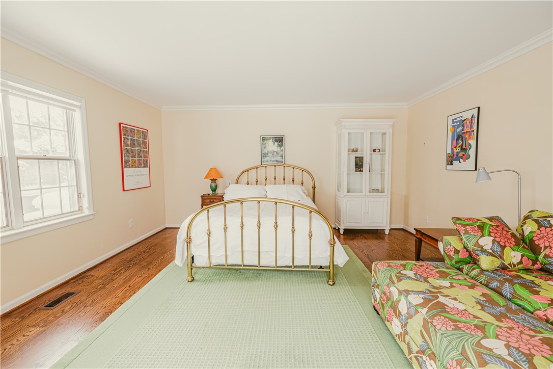 44 East Boulevard Rochester, NY 14610 - Photo 18 of 42