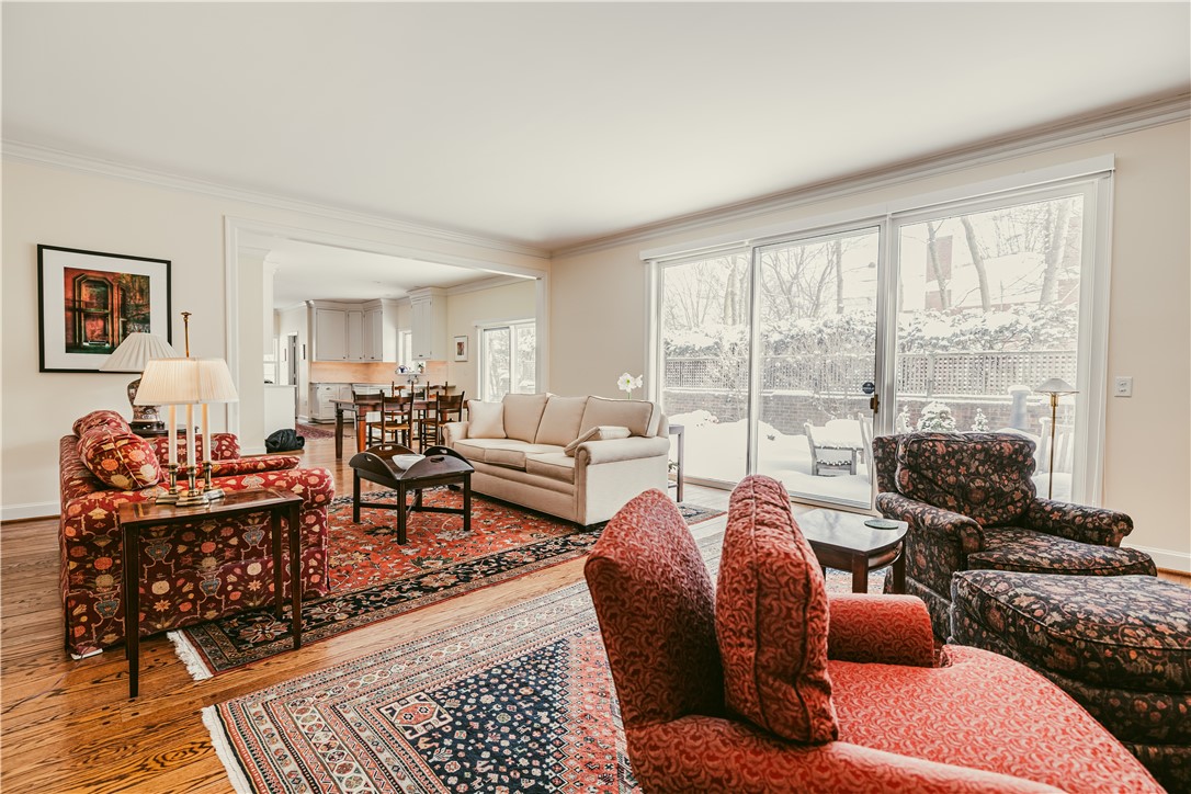 44 East Boulevard Rochester, NY 14610 - Photo 4 of 42