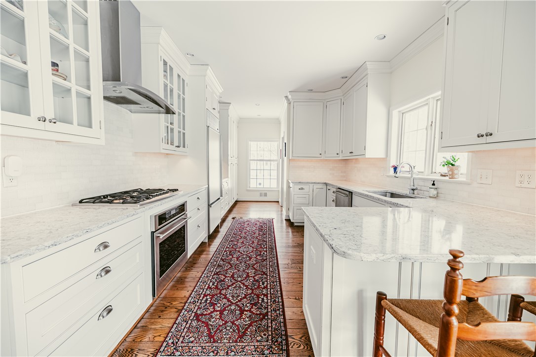 44 East Boulevard Rochester, NY 14610 - Photo 8 of 42