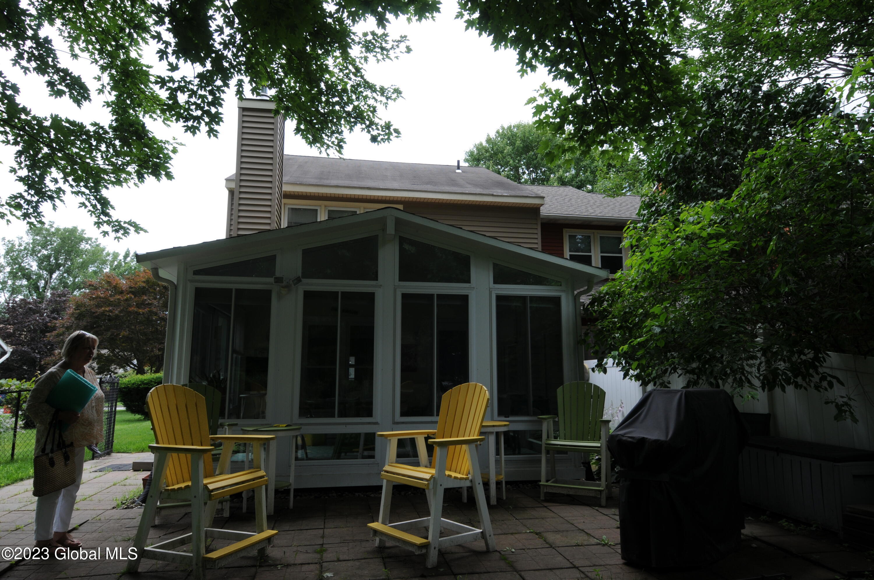 36 Carriage Road Clifton Park, NY 12065 - Photo 2 of 11 DSC_6178