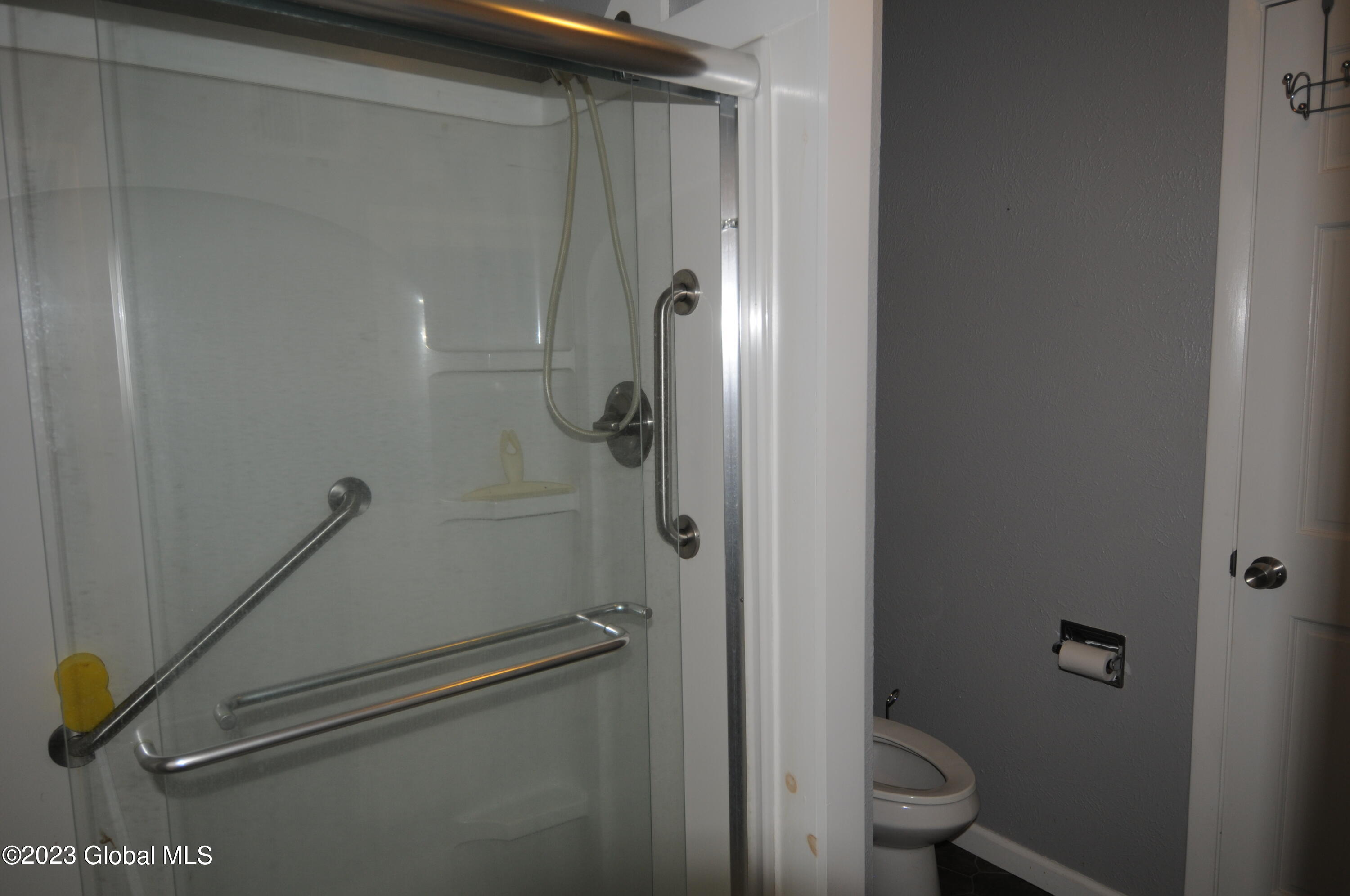 36 Carriage Road Clifton Park, NY 12065 - Photo 10 of 11 DSC_6190