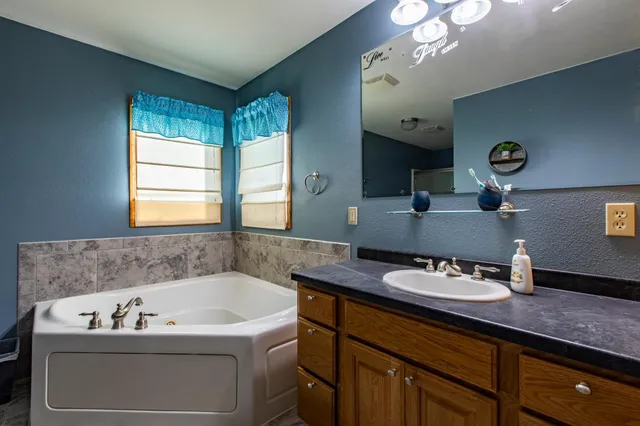 $699,900 | 22842 530th Street, West Concord, MN 55985